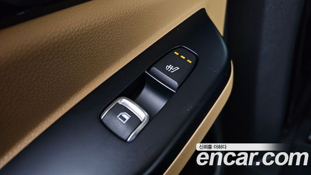 Kia Canival 2023 — photo 24