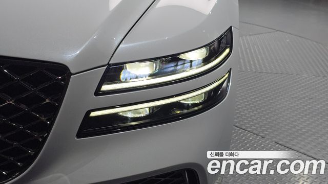 Genesis G80 2022 — photo 8