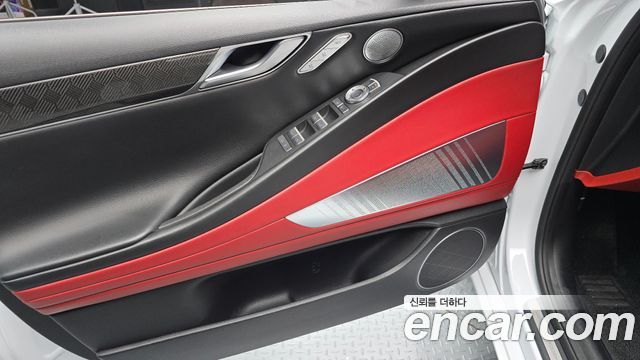 Genesis G80 2022 — photo 14