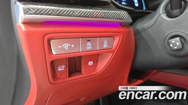 Genesis G80 2022 — photo 27