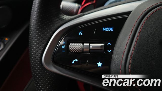 Genesis G80 2022 — photo 31