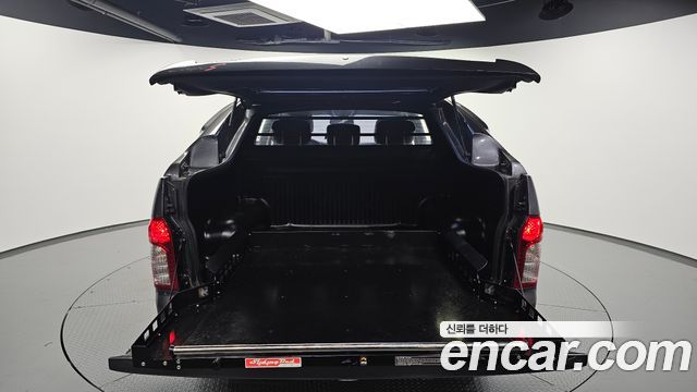 KG Mobility KORANDO 2018 — photo 20