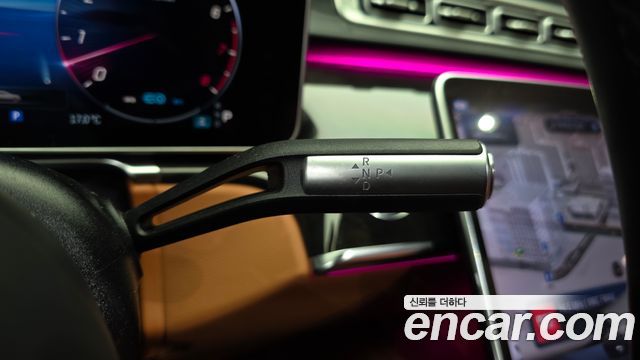 Mercedes-Benz S-Class 2022 — photo 12