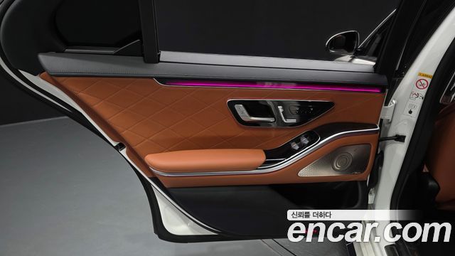 Mercedes-Benz S-Class 2022 — photo 15