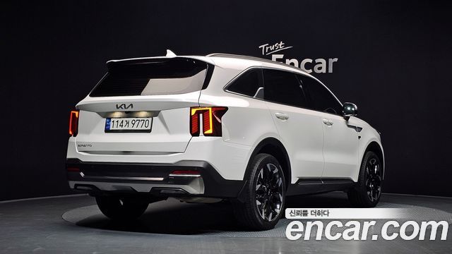 Kia Sorento 2024 — photo 2