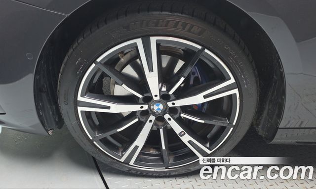 BMW 5-Series 2024 — photo 5