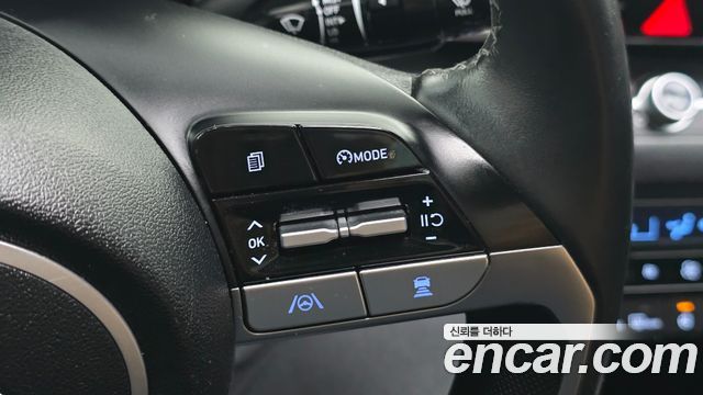 Hyundai AVANTE 2021 — photo 15