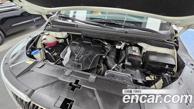 Kia Canival 2023 — photo 6