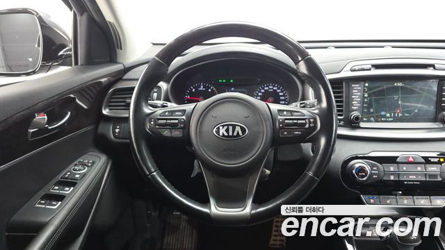Kia Sorento 2017 — photo 18