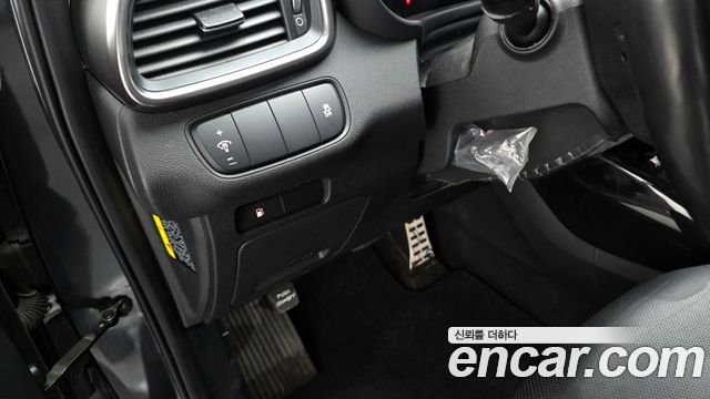 Kia Sorento 2017 — photo 25
