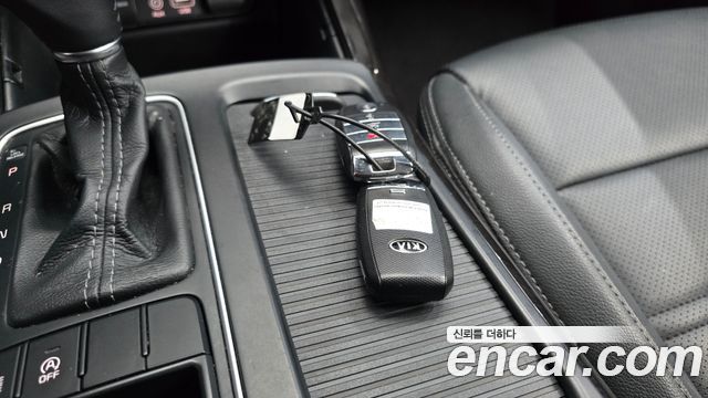 Kia Sorento 2017 — photo 29