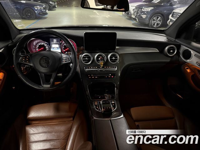 Mercedes-Benz GLC-Class 2017 — photo 7