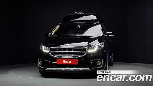 Kia Canival 2018 — photo 3