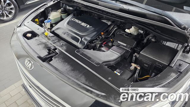 Kia Canival 2018 — photo 6
