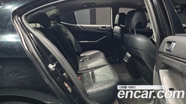 Kia K7 2012 — photo 17