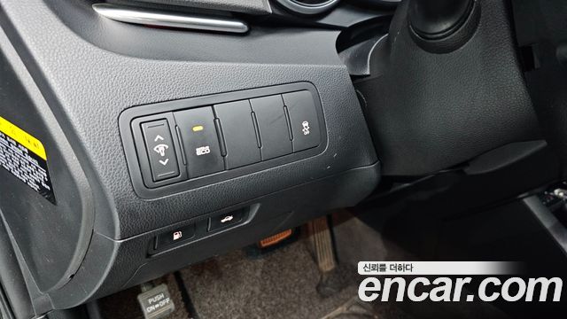 Kia K7 2012 — photo 22
