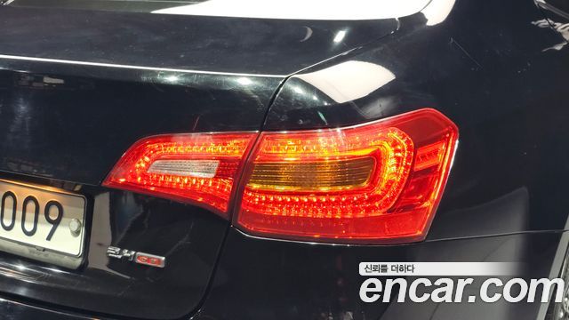 Kia K7 2012 — photo 9