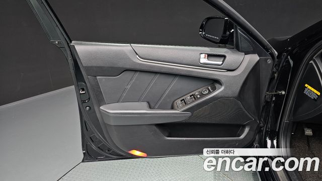 Kia K7 2012 — photo 14
