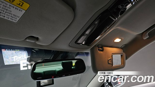 Kia K7 2012 — photo 29