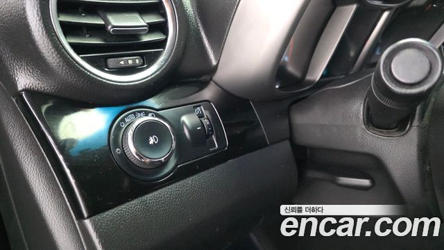 Chevrolet Korea Orlando 2012 — photo 18