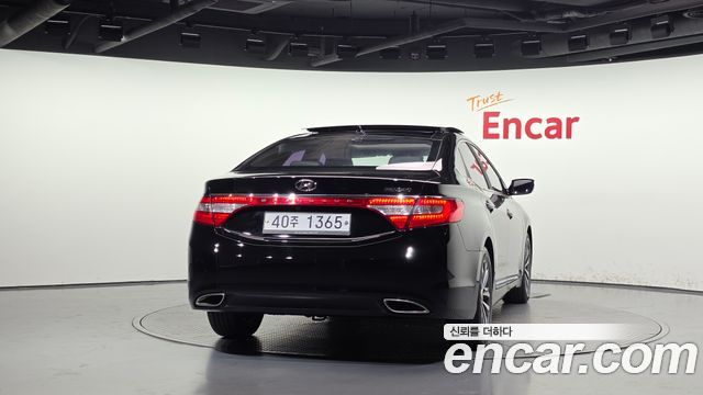 Hyundai Grandeur 2012 — photo 4