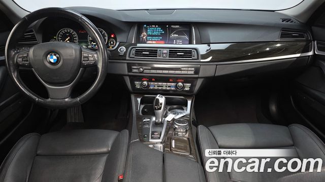 BMW 5-Series 2016 — photo 7