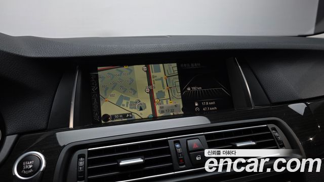 BMW 5-Series 2016 — photo 15