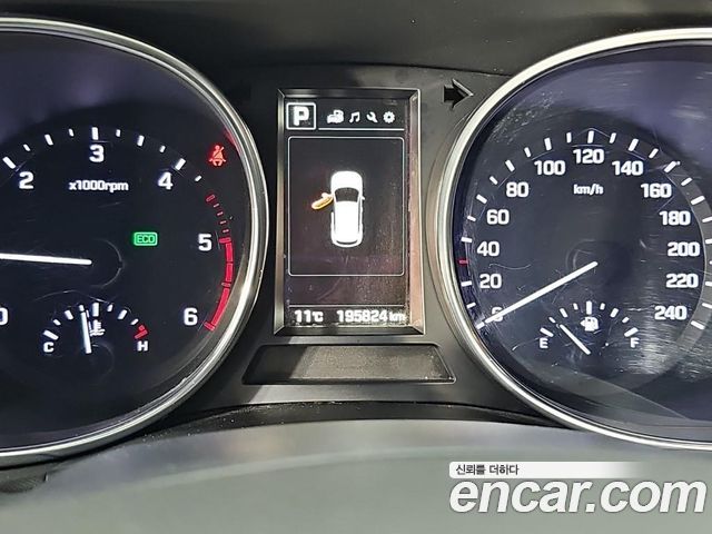 Hyundai Santafe 2017 — photo 7