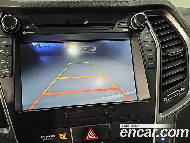Hyundai Santafe 2017 — photo 15