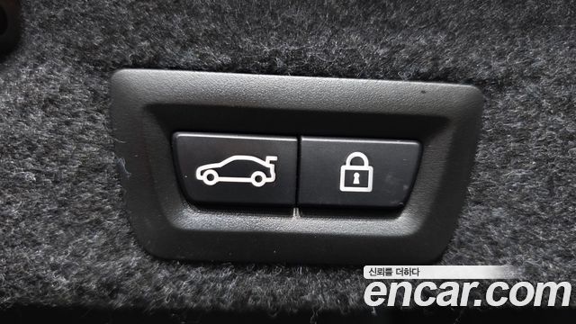 BMW 5-Series 2016 — photo 33