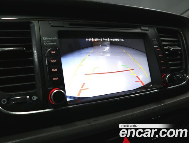 Kia Canival 2018 — photo 7