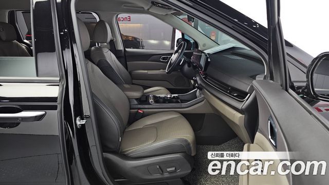 Kia Canival 2024 — photo 13