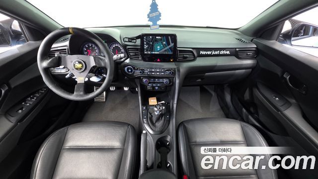 Hyundai Veloster 2021 — photo 10