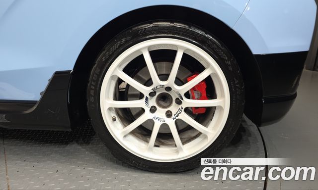 Hyundai Veloster 2021 — photo 7