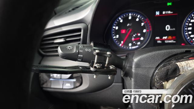 Hyundai Veloster 2021 — photo 27