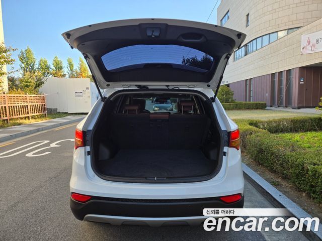 Hyundai Santafe 2015 — photo 11
