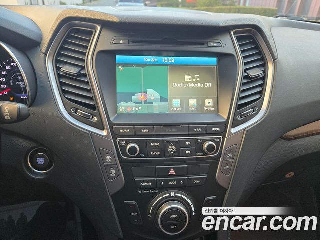 Hyundai Santafe 2015 — photo 19