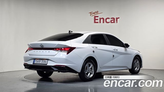 Hyundai AVANTE 2023 — photo 2
