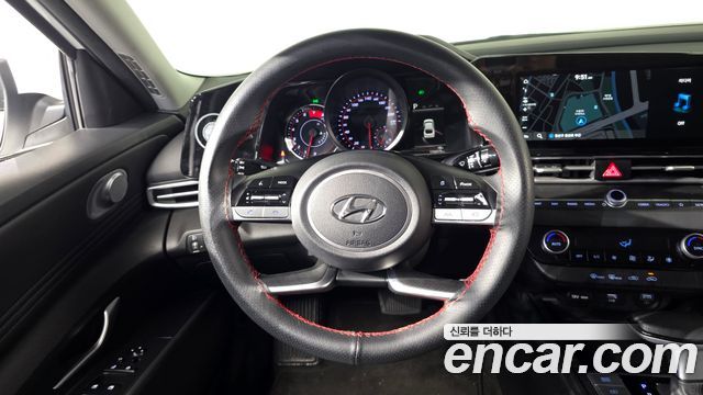 Hyundai AVANTE 2023 — photo 19