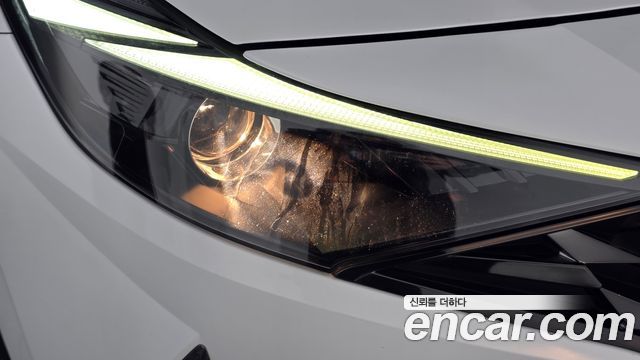 Hyundai AVANTE 2023 — photo 8