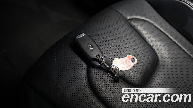 Hyundai AVANTE 2023 — photo 30