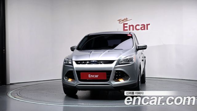 Ford Escape 2013 — photo 3