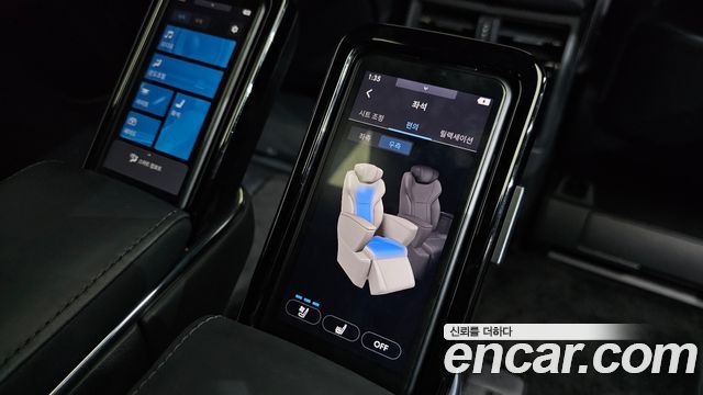 Toyota Alphard 2025 — photo 24