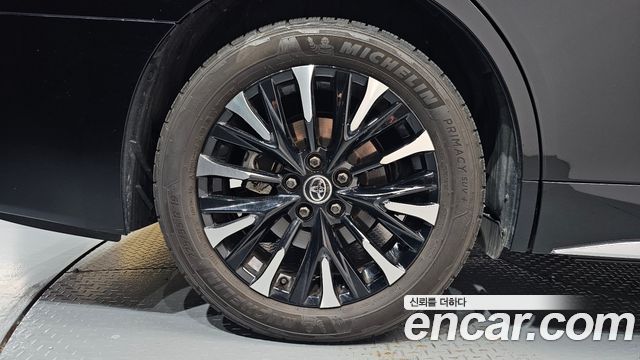 Toyota Alphard 2025 — photo 7