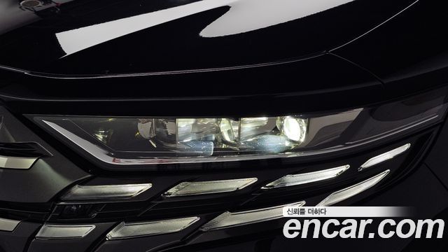 Toyota Alphard 2025 — photo 8