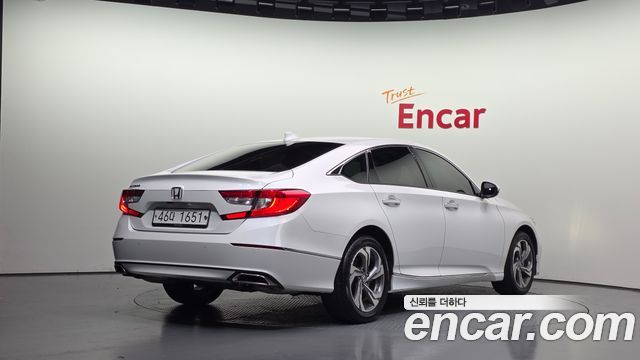 Honda Accord 2019 — photo 2
