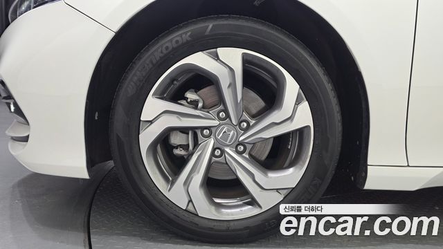 Honda Accord 2019 — photo 5