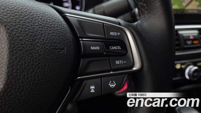 Honda Accord 2019 — photo 22