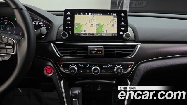 Honda Accord 2019 — photo 25