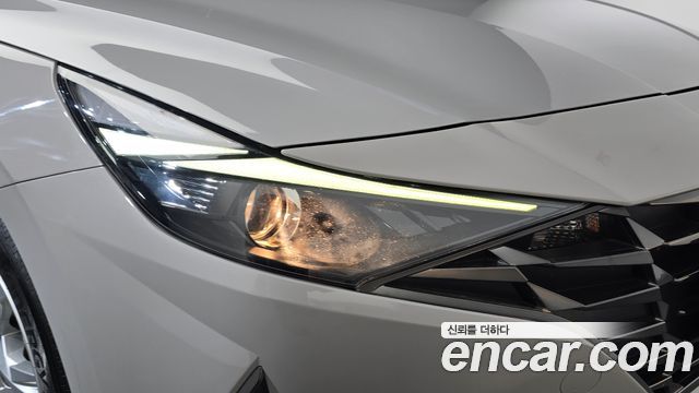 Hyundai AVANTE 2021 — photo 8